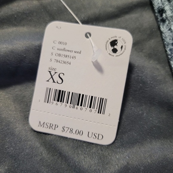 NWT Free People Don't You Wish Velvet Bodysuit V-neck Sunflower Seed Gray Sz XS - Picture 8 of 10